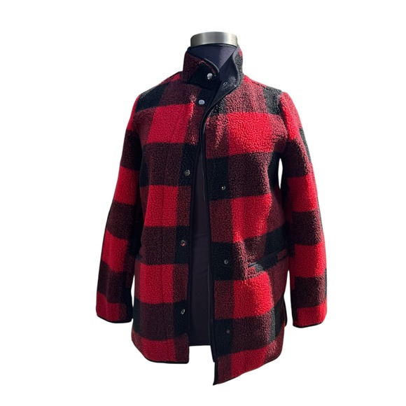Old Navy Womens Sherpa Jacket Buffalo Plaid Red Black Button Up Size Medium - Picture 1 of 8